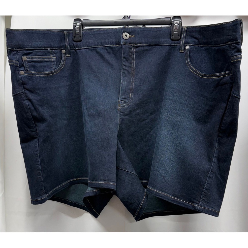 TORRID Sz 30 NWT Dark Wash‎ Shorts Nondistressed 5" Inseam Comfort Waistband